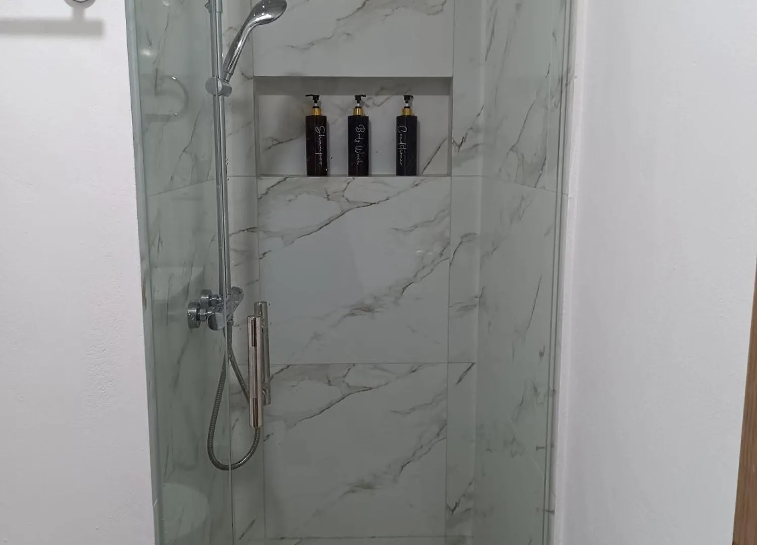 Boca Del Mar Iii, Apartamento 707 Cuevas 0*,